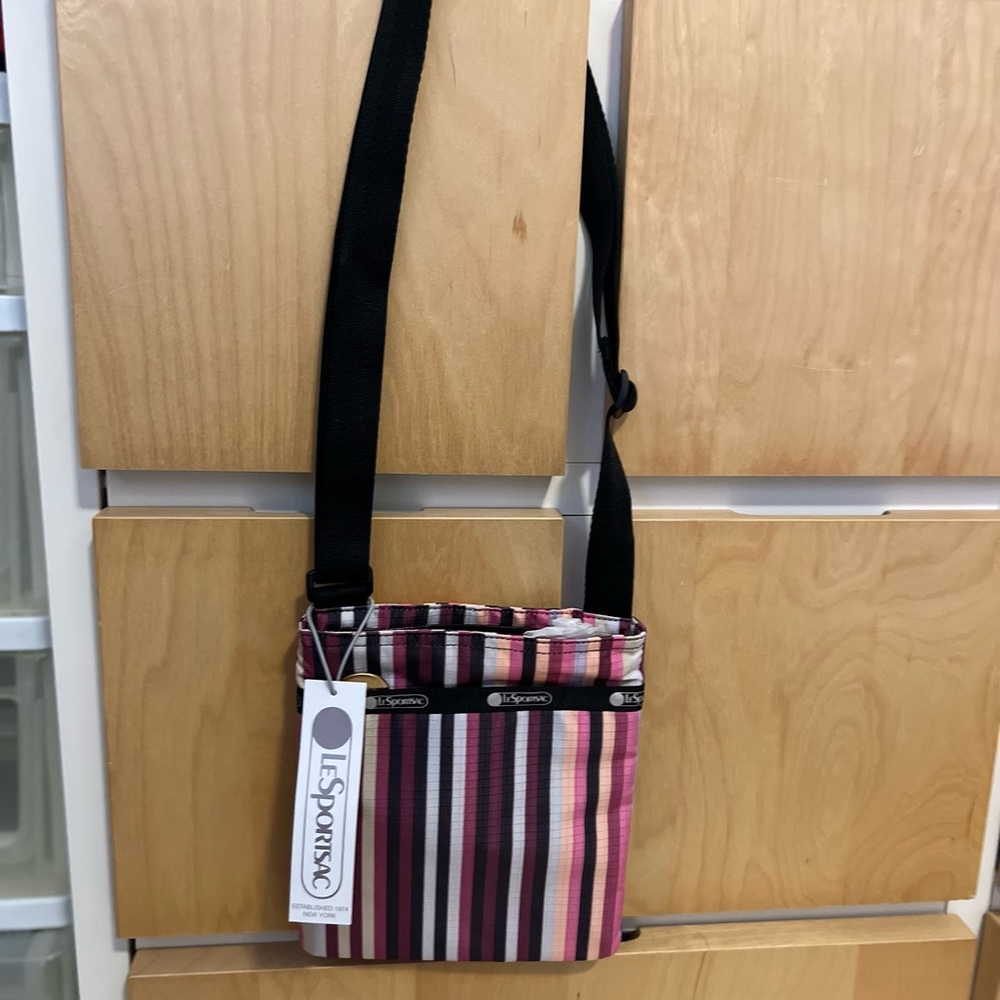 Le Sportsac N’Quead Mini Slim Crossbody Purse